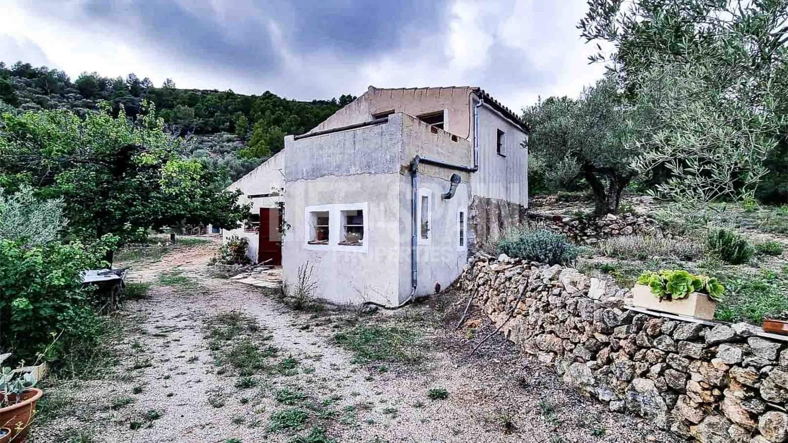 2 soveværelse Finca/Landehus til salg i Tortosa med garage - € 160.000 (Ref: 8546046)