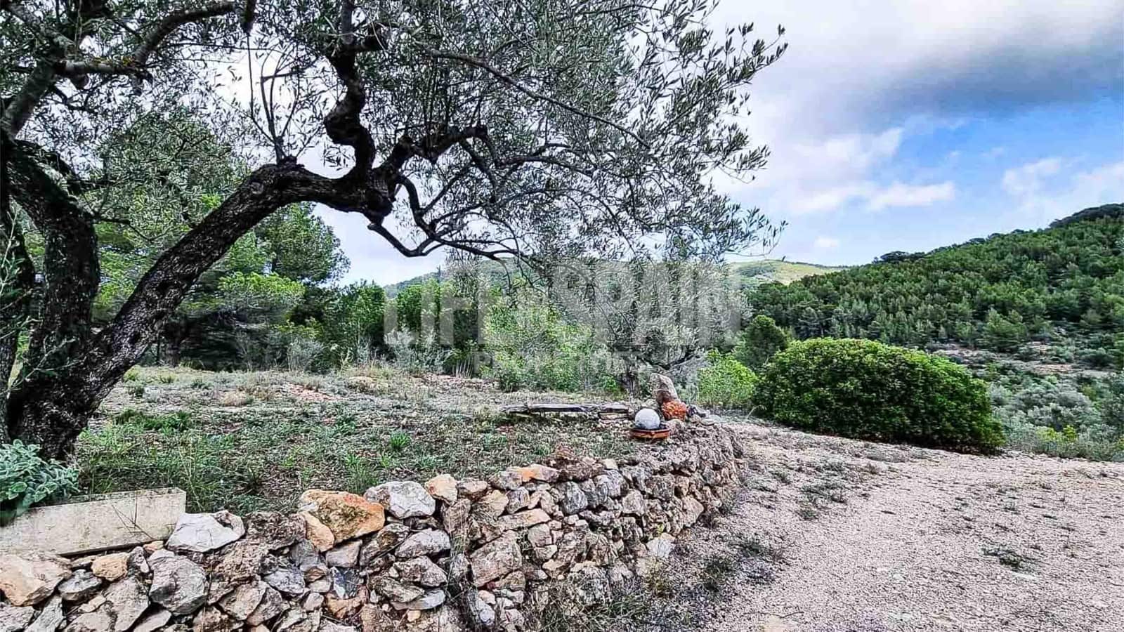 2 soveværelse Finca/Landehus til salg i Tortosa med garage - € 160.000 (Ref: 8546046)