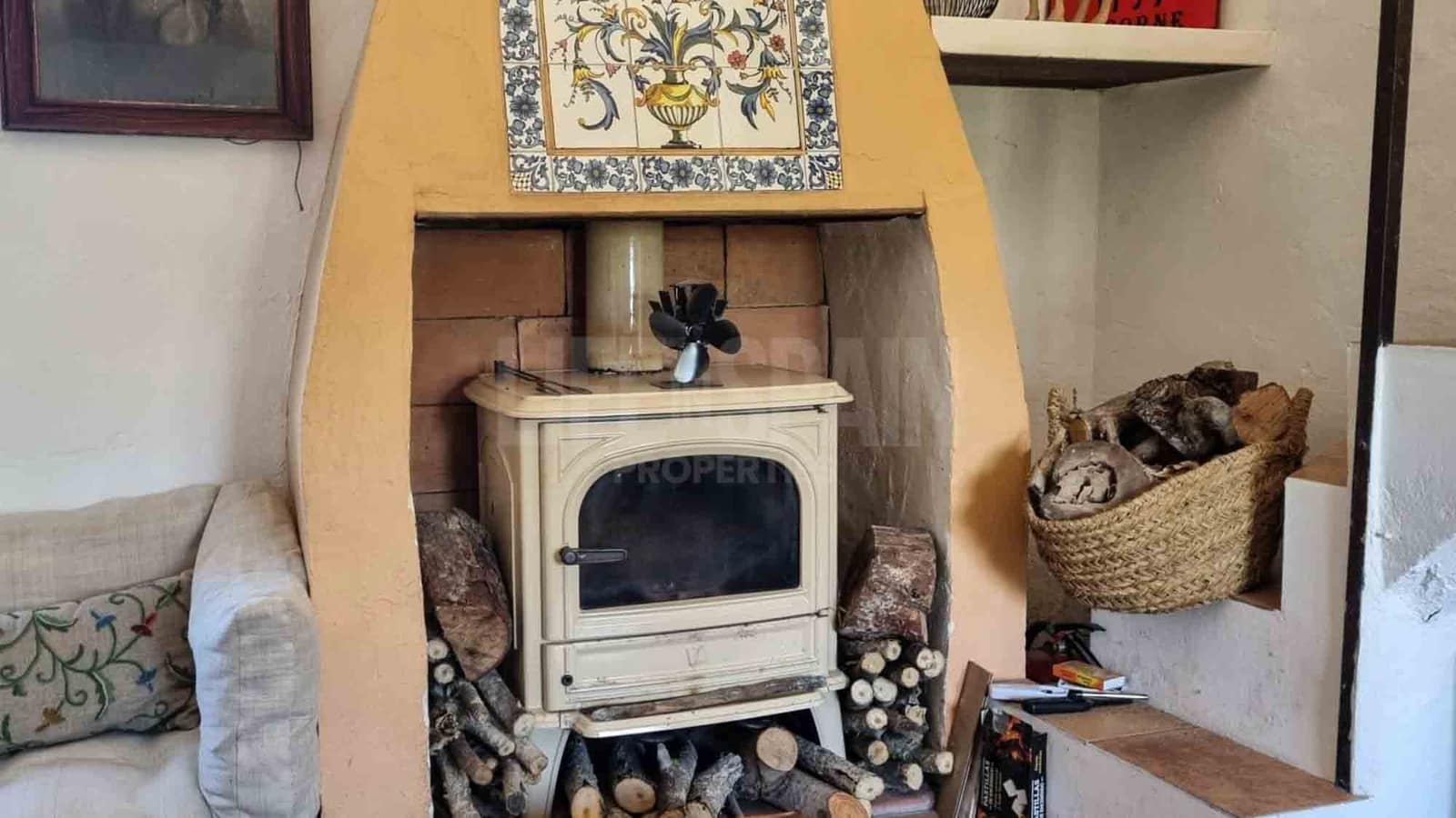 3 soveværelse Finca/Landehus til salg i El Perello med swimmingpool - € 295.000 (Ref: 8567597)