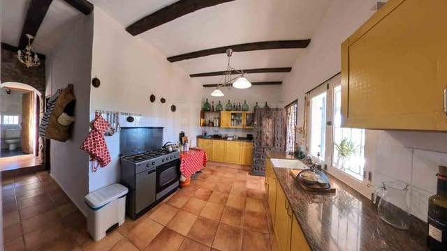 3 sypialnia Finka/Dom wiejski na sprzedaż w El Perelló z basenem - 295 000 € (Ref: 8567597)