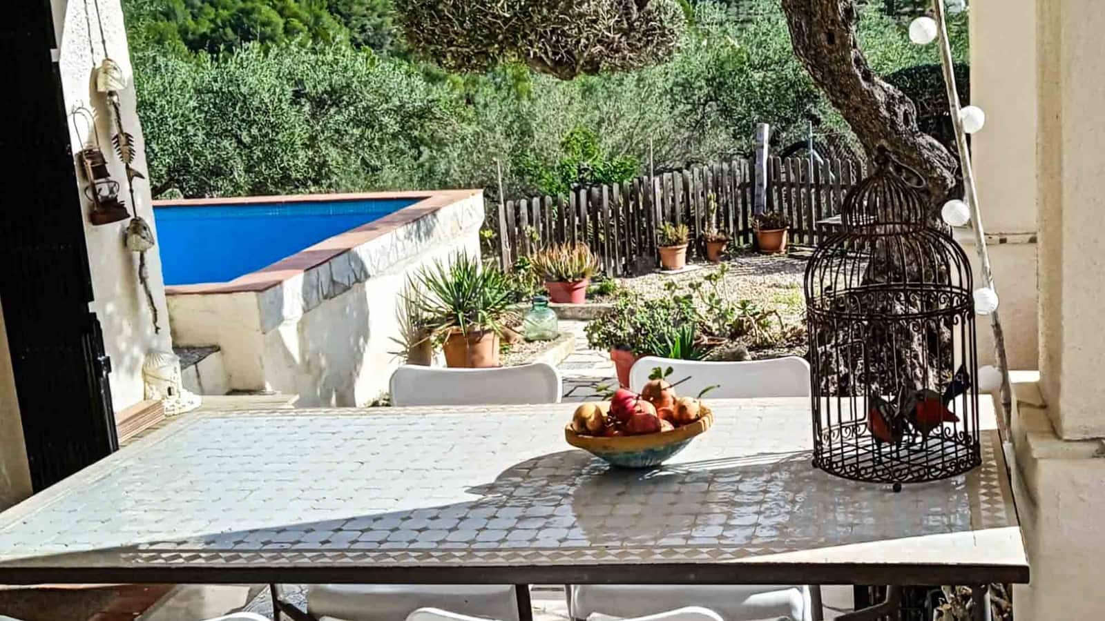 3 soveværelse Finca/Landehus til salg i El Perello med swimmingpool - € 295.000 (Ref: 8567597)