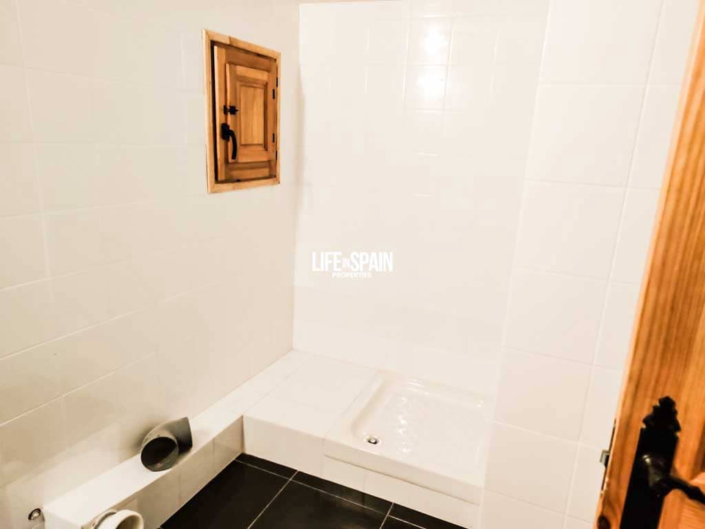 6 soverom Finca/Herregård til salgs i Vinallop - € 325 000 (Ref: 8776766)