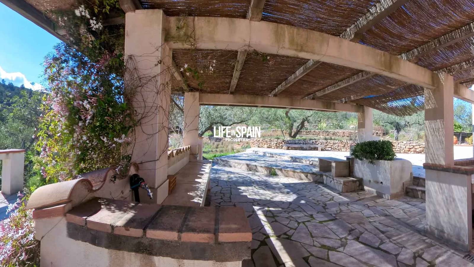 2 soverom Finca/Herregård til salgs i Tortosa med garasje - € 145 000 (Ref: 8885585)