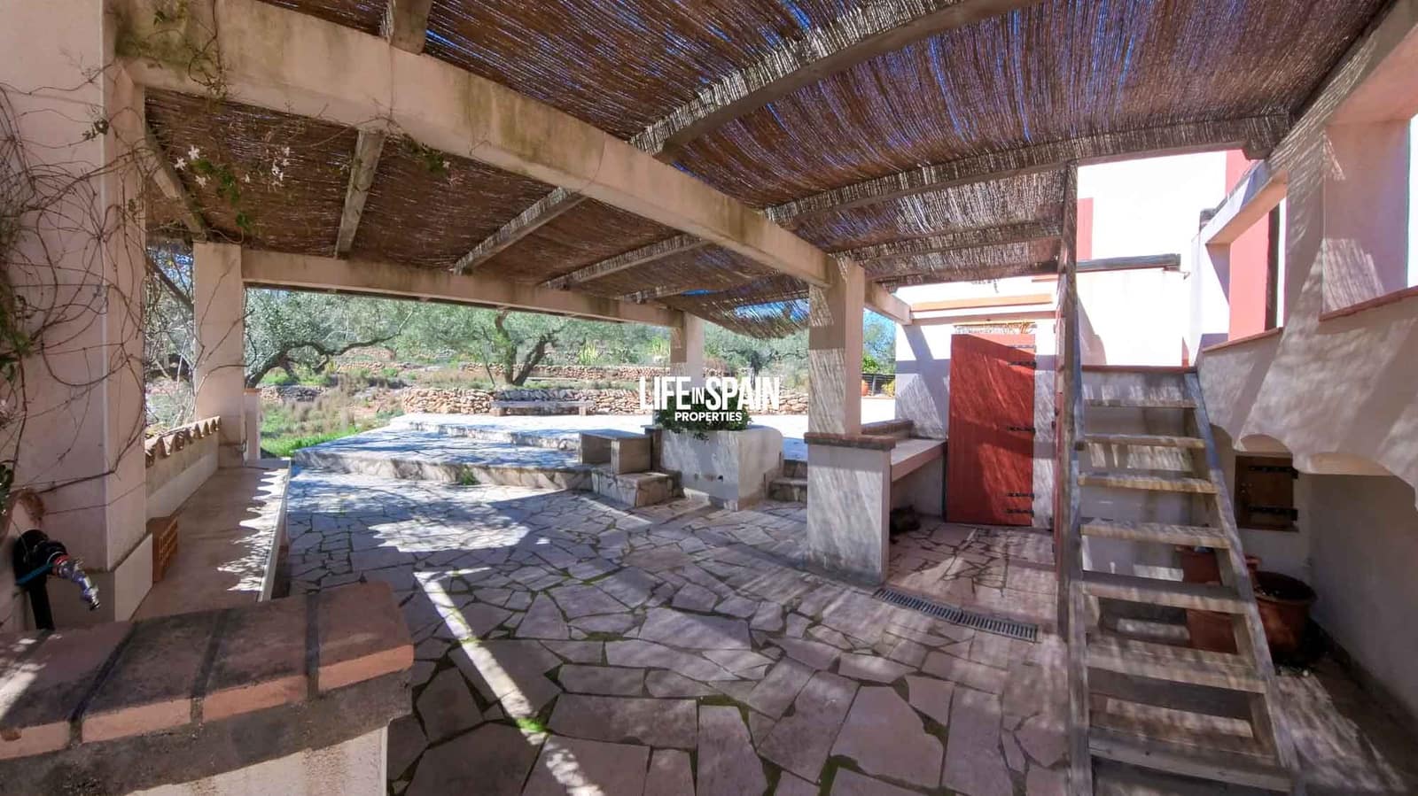2 soverom Finca/Herregård til salgs i Tortosa med garasje - € 145 000 (Ref: 8885585)