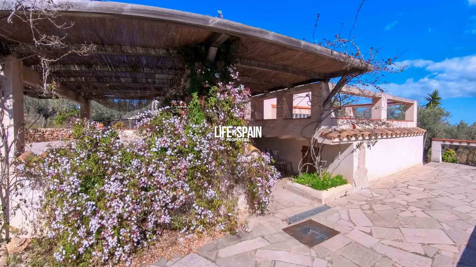 2 soverom Finca/Herregård til salgs i Tortosa med garasje - € 145 000 (Ref: 8885585)