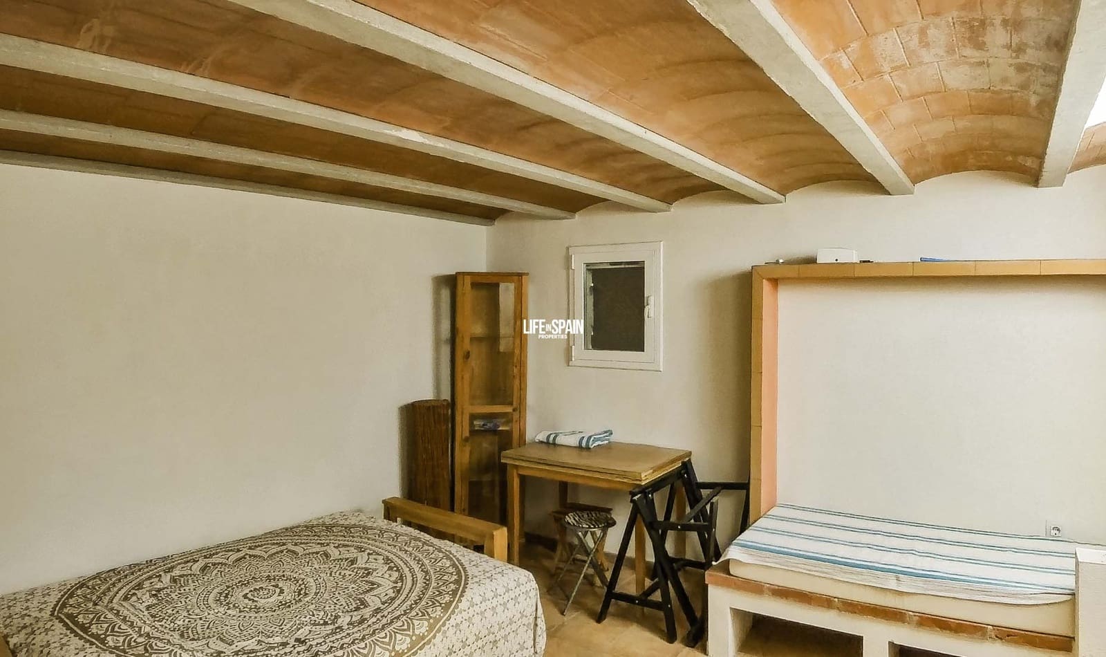 2 soverom Finca/Herregård til salgs i Tortosa med garasje - € 145 000 (Ref: 8885585)