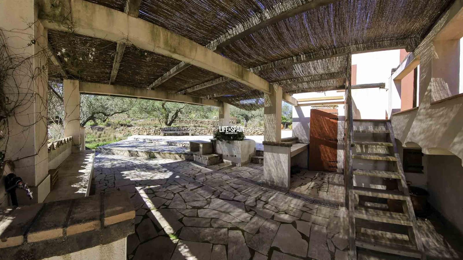 2 soverom Finca/Herregård til salgs i Tortosa med garasje - € 145 000 (Ref: 8885585)