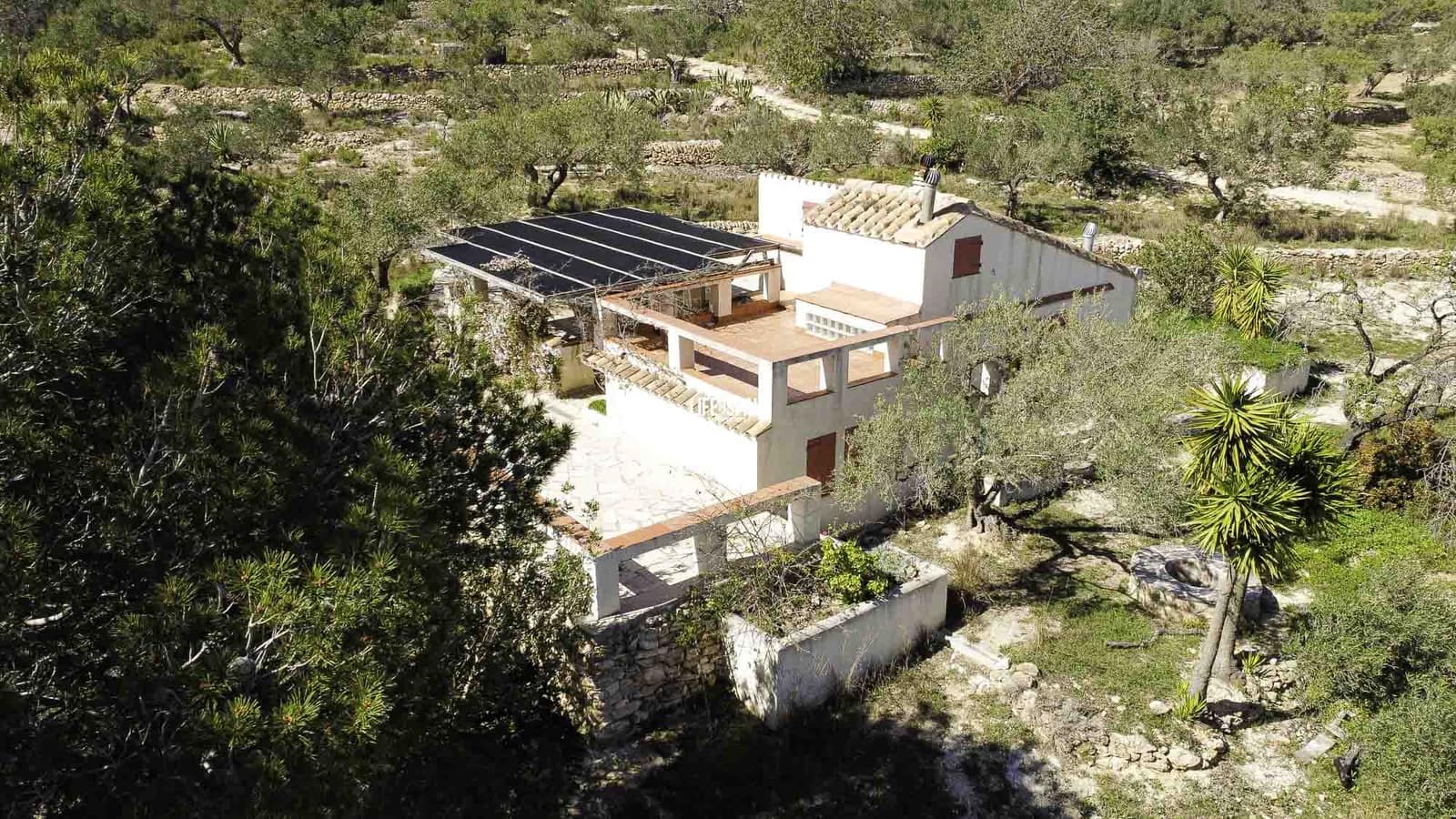 2 soverom Finca/Herregård til salgs i Tortosa med garasje - € 145 000 (Ref: 8885585)