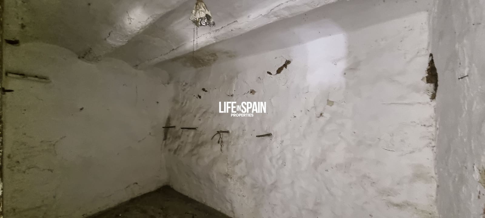 5 soveværelse Byhus til salg i Masdenverge - € 35.000 (Ref: 9000385)