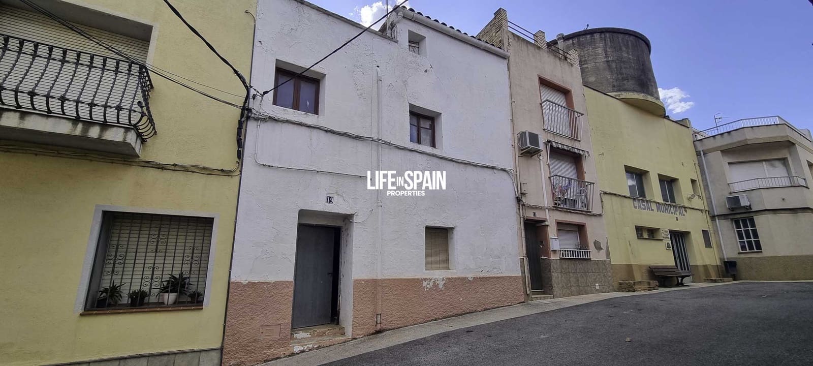 5 soveværelse Byhus til salg i Masdenverge - € 35.000 (Ref: 9000385)