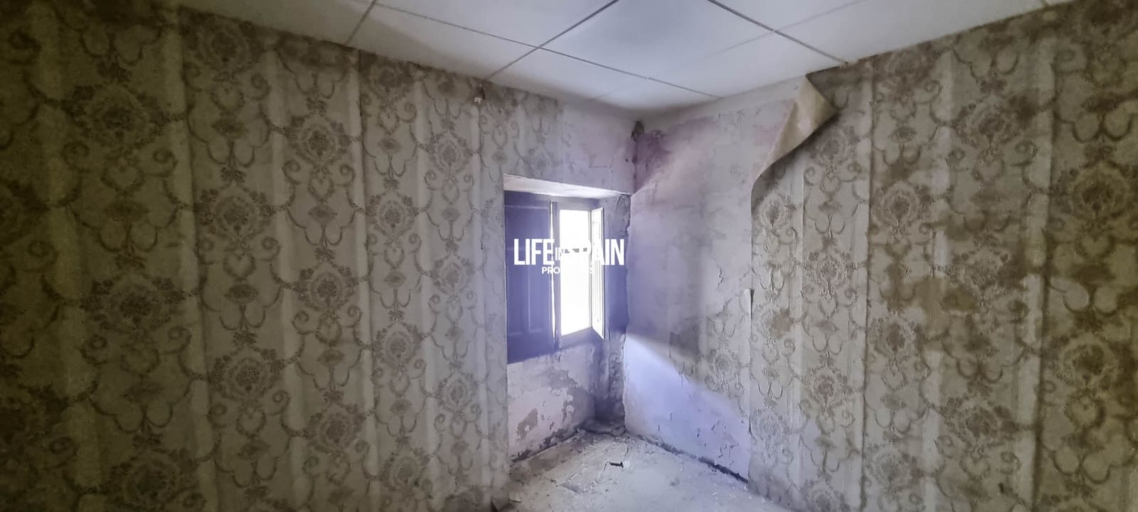 5 soveværelse Byhus til salg i Masdenverge - € 35.000 (Ref: 9000385)