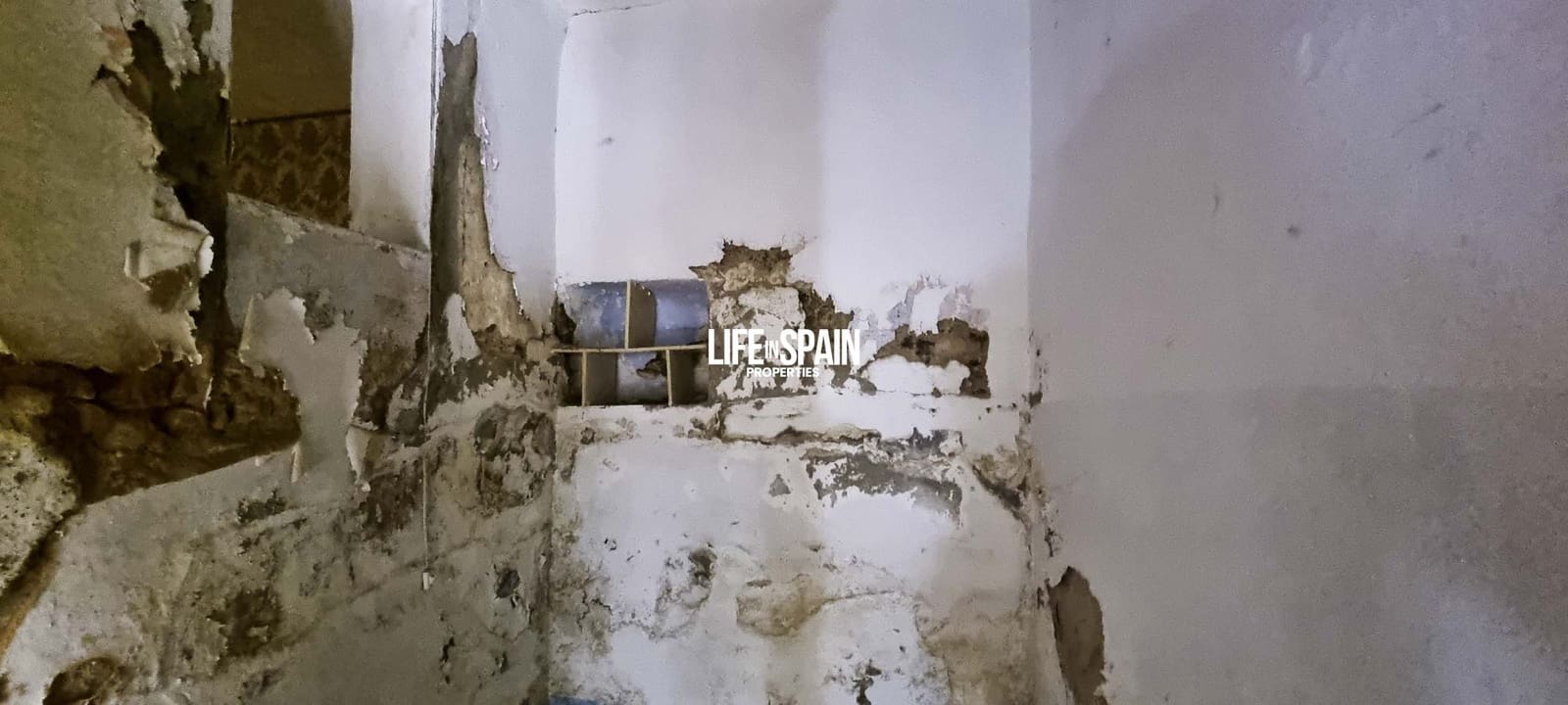 5 soveværelse Byhus til salg i Masdenverge - € 35.000 (Ref: 9000385)