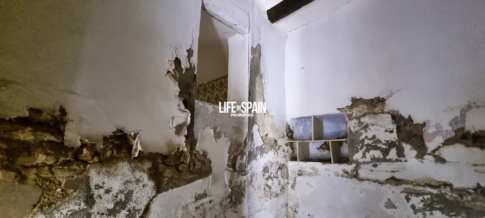 5 soveværelse Byhus til salg i Masdenverge - € 35.000 (Ref: 9000385)