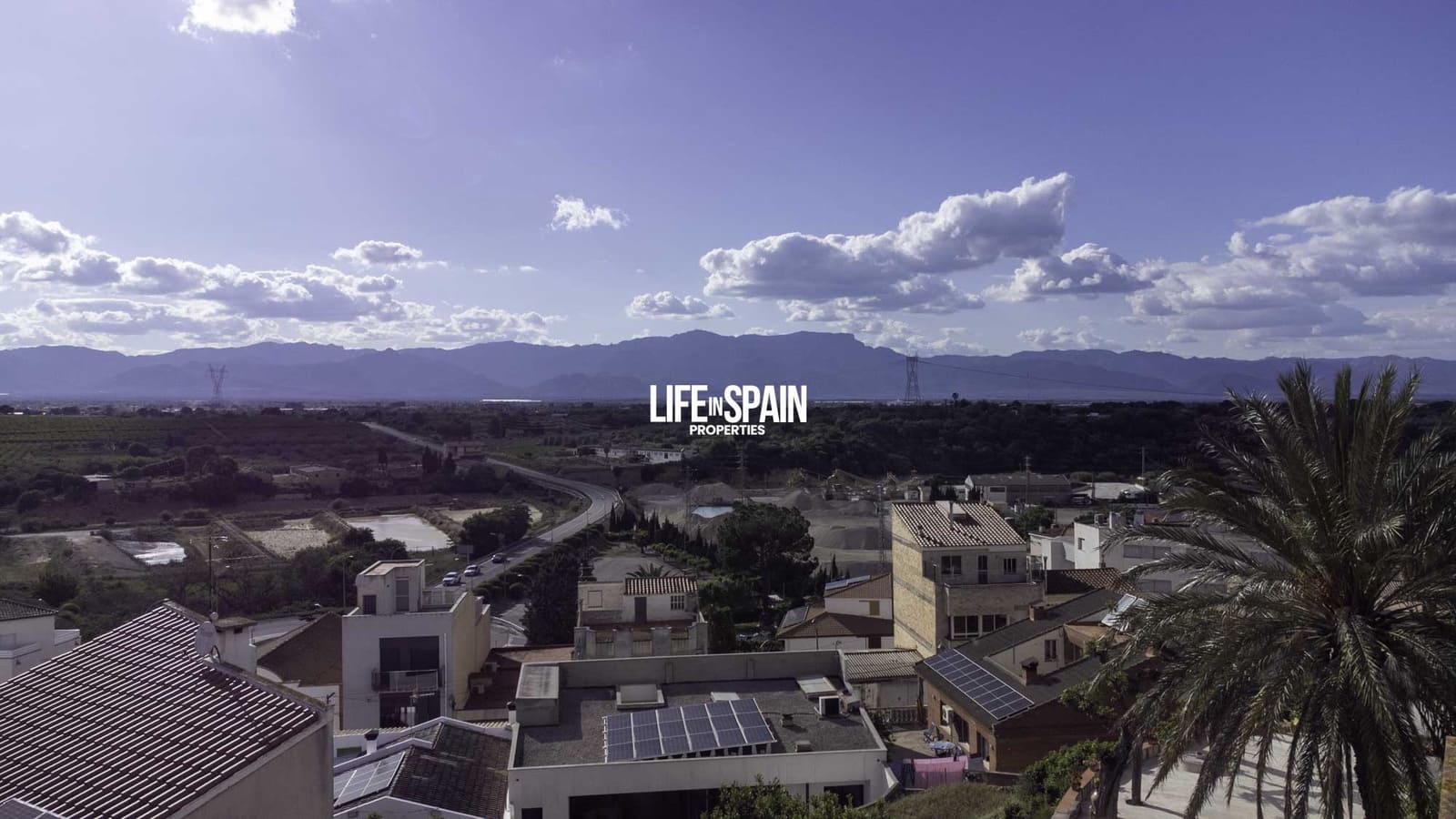 5 soveværelse Byhus til salg i Masdenverge - € 35.000 (Ref: 9000385)