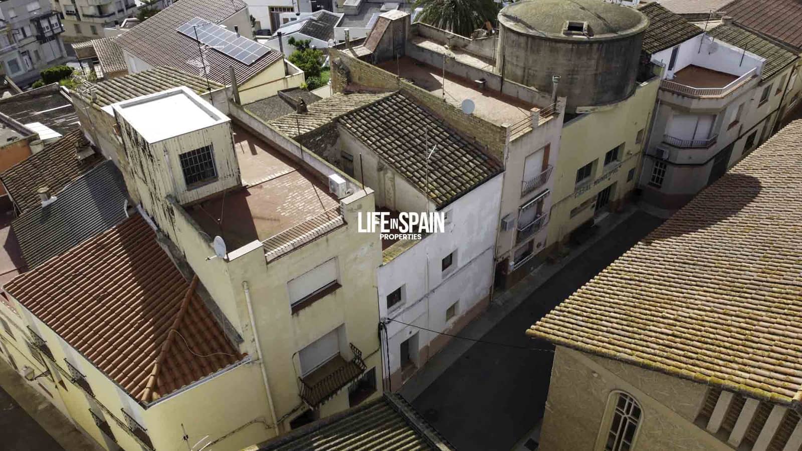 5 soveværelse Byhus til salg i Masdenverge - € 35.000 (Ref: 9000385)