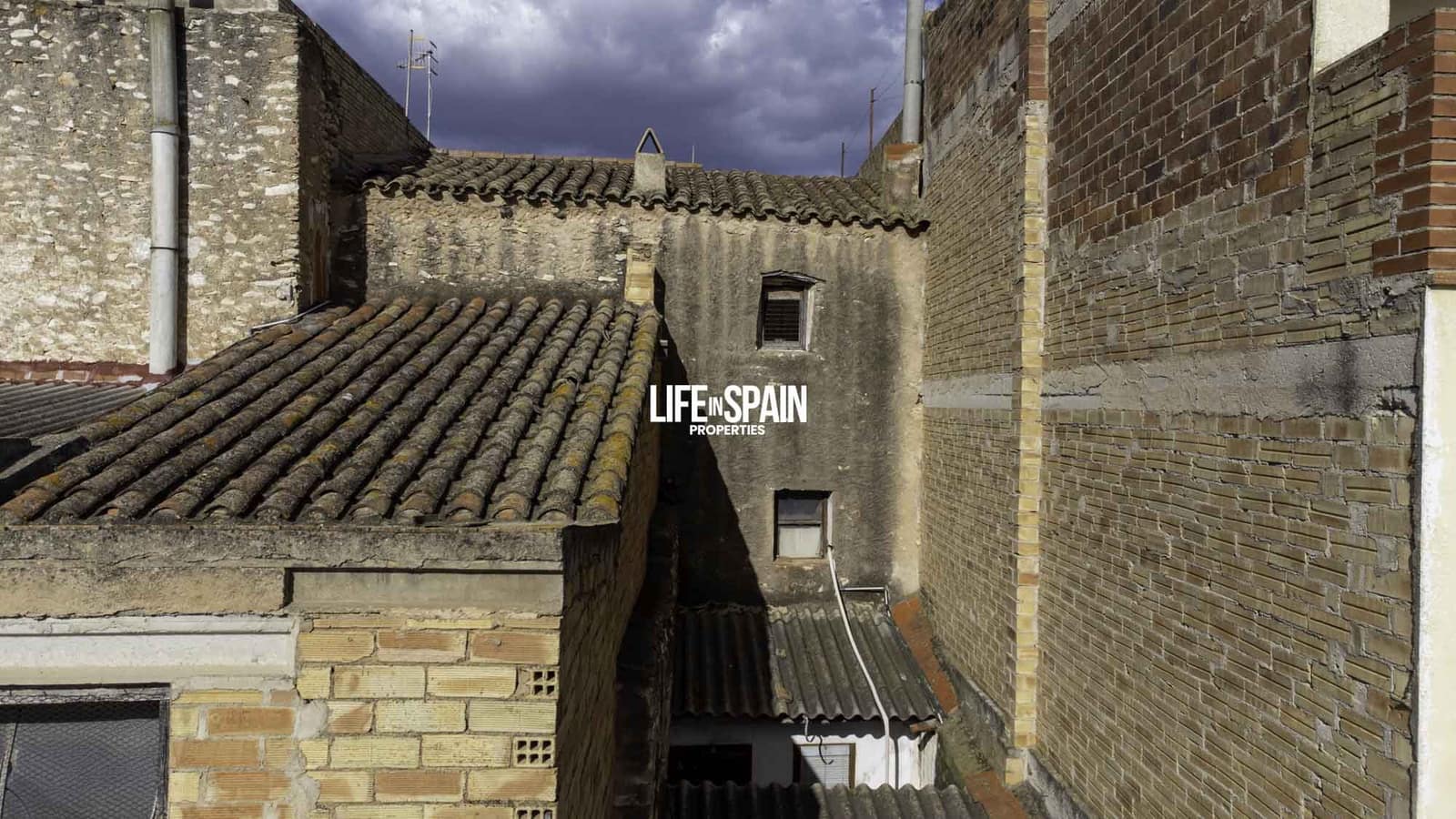 5 soveværelse Byhus til salg i Masdenverge - € 35.000 (Ref: 9000385)