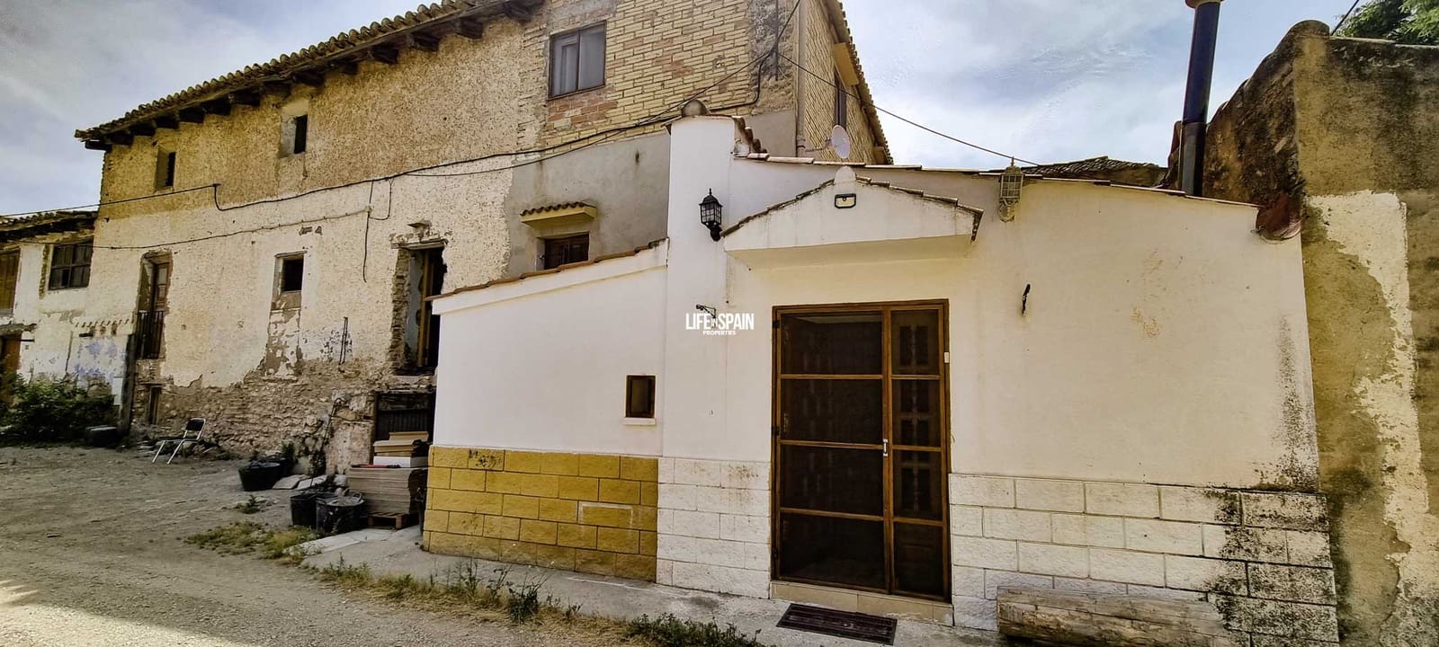 4 soverom Hus til salgs i Tortosa med garasje - € 89 900 (Ref: 9072941)