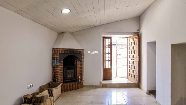 4 soverom Hus til salgs i Tortosa med garasje - € 89 900 (Ref: 9072941)