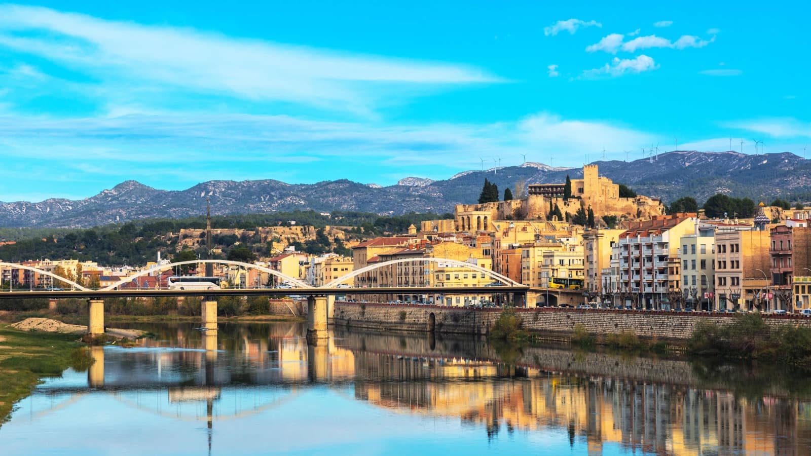 4 soverom Hus til salgs i Tortosa med garasje - € 89 900 (Ref: 9072941)