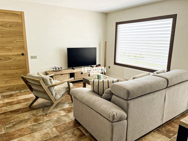 2 slaapkamer Finca/Landhuis te koop in Deltebre met garage - € 395.000 (Ref: 9118139)