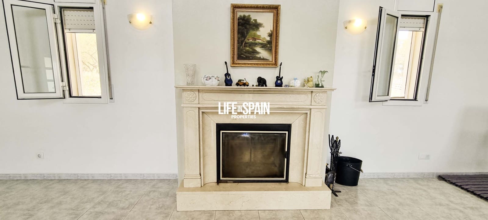 3 bedroom Villa for sale in Ginestar with pool garage - € 380,000 (Ref: 9148780)