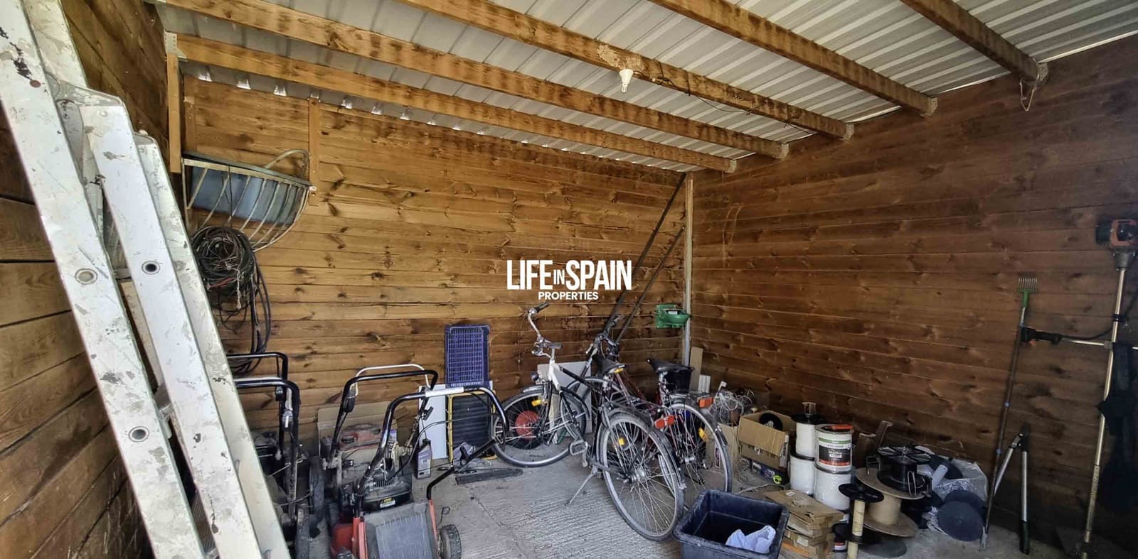 3 bedroom Villa for sale in Ginestar with pool garage - € 380,000 (Ref: 9148780)