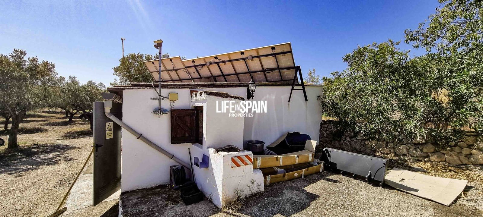 3 bedroom Villa for sale in Ginestar with pool garage - € 380,000 (Ref: 9148780)