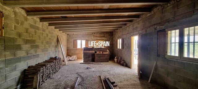 Finca/Herregård til salgs i Ginestar - € 120 000 (Ref: 9149701)