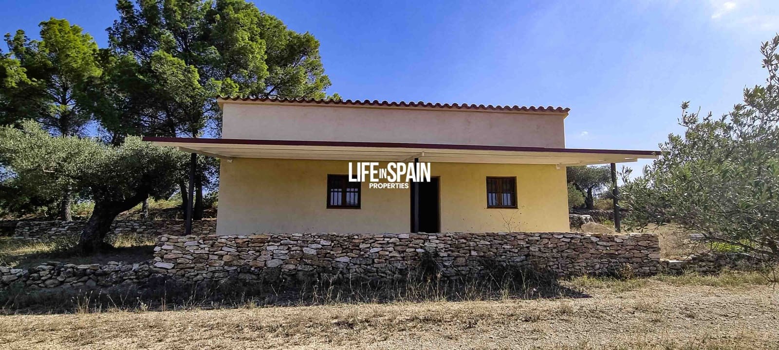 Finca/Herregård til salgs i Ginestar - € 120 000 (Ref: 9149701)