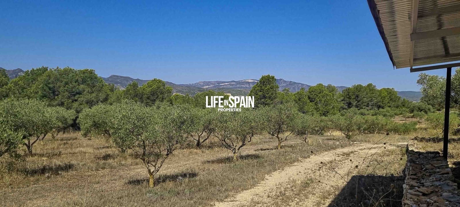 Finca/Herregård til salgs i Ginestar - € 120 000 (Ref: 9149701)