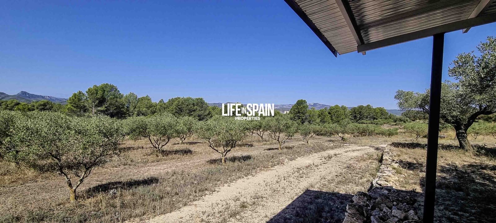 Finca/Herregård til salgs i Ginestar - € 120 000 (Ref: 9149701)