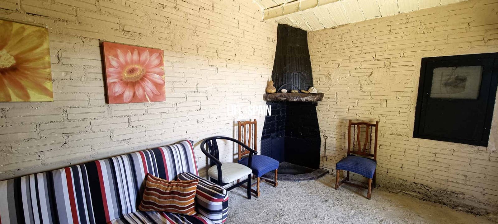 1 bedroom Finca/Country House for sale in Ginestar - € 50,000 (Ref: 9153453)