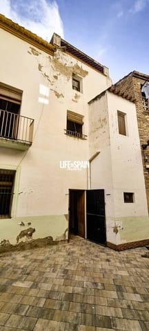 8 soveværelse Byhus til salg i Ginestar - € 85.000 (Ref: 9158365)