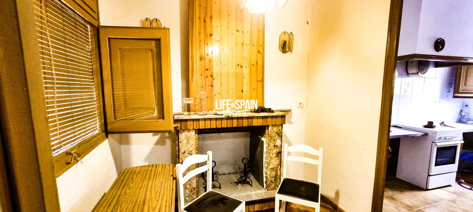 8 soveværelse Byhus til salg i Ginestar - € 85.000 (Ref: 9158365)