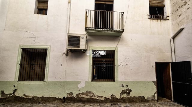 8 soveværelse Byhus til salg i Ginestar - € 85.000 (Ref: 9158365)