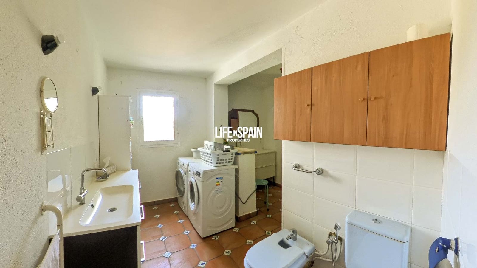 5 soveværelse Villa til salg i Tortosa med swimmingpool garage - € 715.000 (Ref: 9160604)