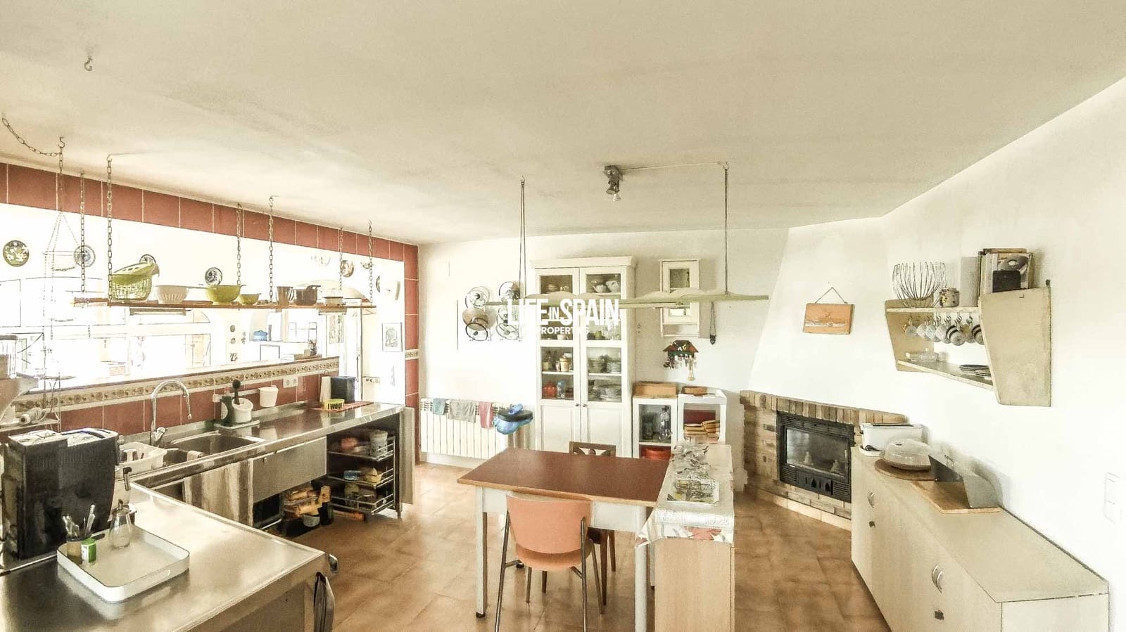 5 soveværelse Villa til salg i Tortosa med swimmingpool garage - € 715.000 (Ref: 9160604)