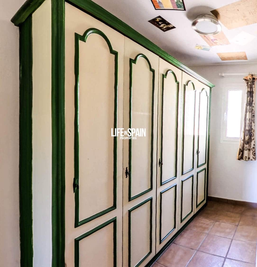 5 soveværelse Villa til salg i Tortosa med swimmingpool garage - € 715.000 (Ref: 9160604)