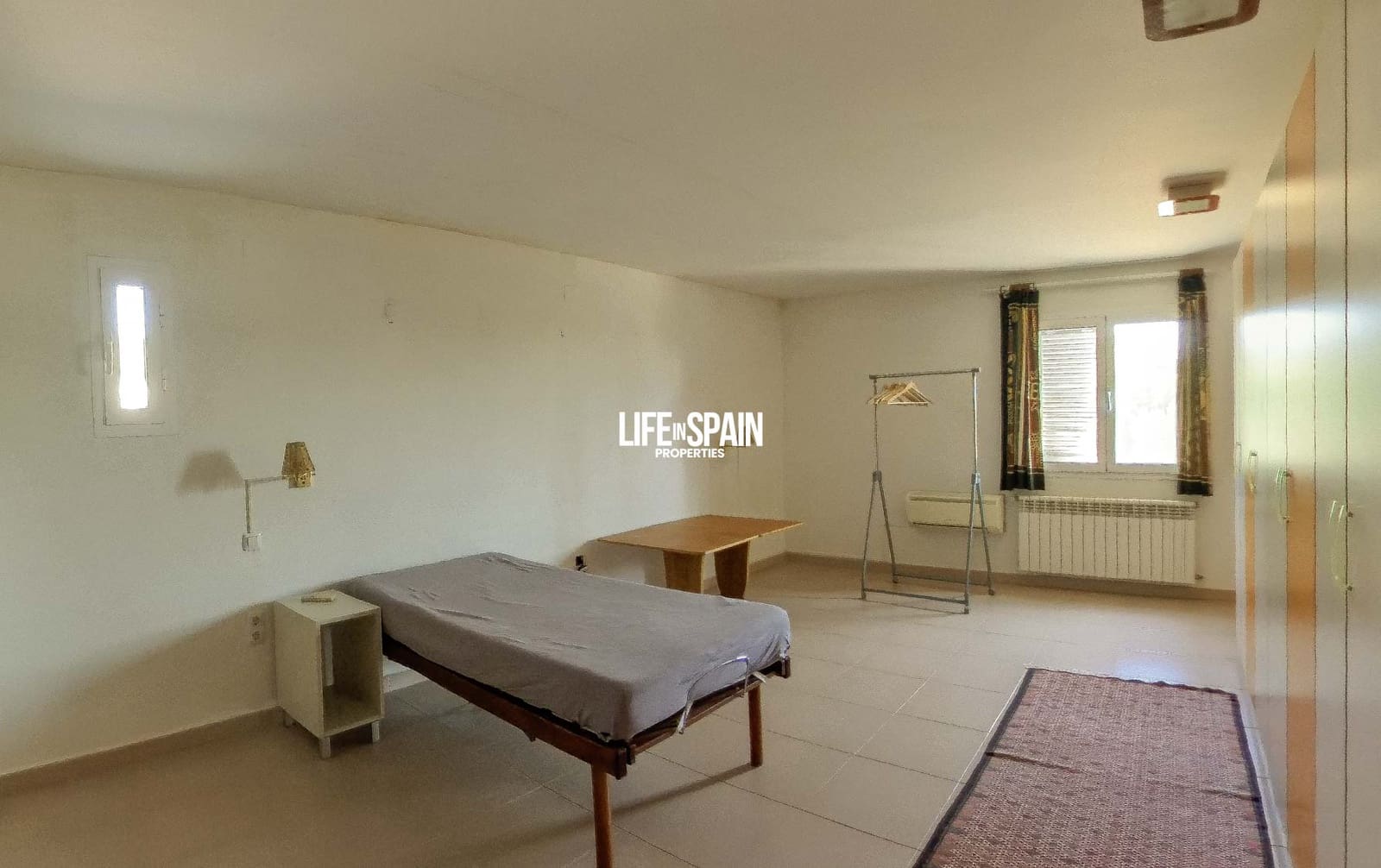 5 soveværelse Villa til salg i Tortosa med swimmingpool garage - € 715.000 (Ref: 9160604)