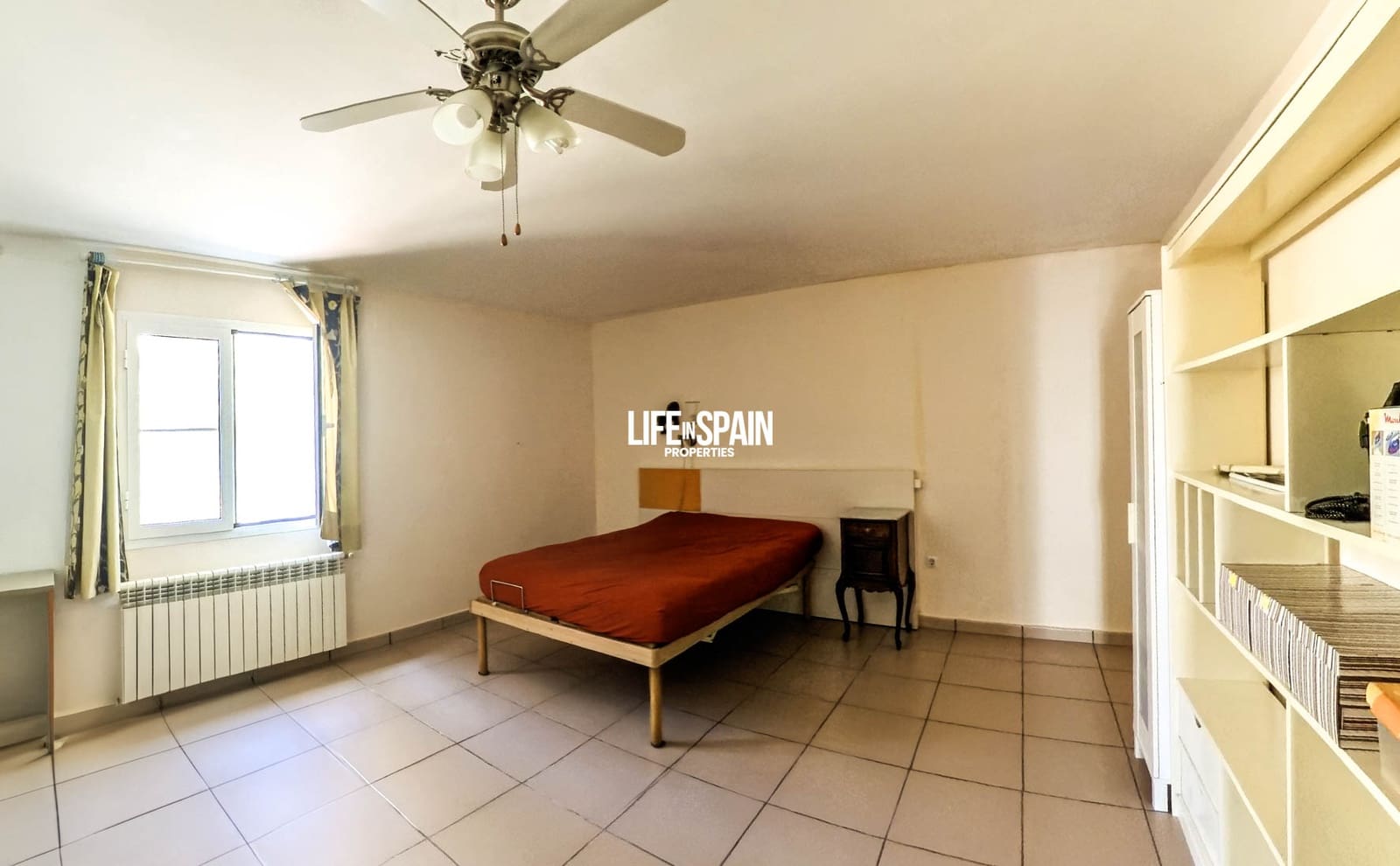 5 soveværelse Villa til salg i Tortosa med swimmingpool garage - € 715.000 (Ref: 9160604)