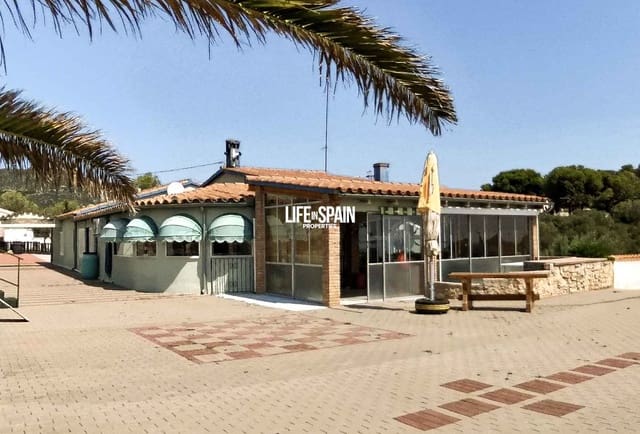 5 soverom Villa til salgs i Tortosa med svømmebasseng garasje - € 715 000 (Ref: 9160604)