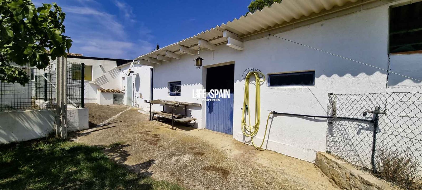5 soveværelse Villa til salg i Tortosa med swimmingpool garage - € 715.000 (Ref: 9160604)