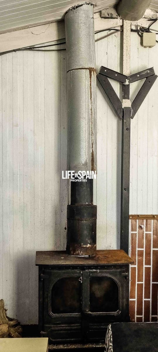 2 soveværelse Finca/Landehus til salg i Tortosa - € 49.900 (Ref: 9168999)