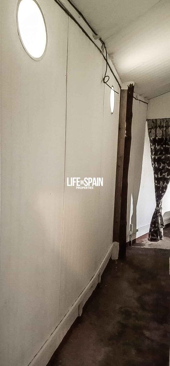 2 soveværelse Finca/Landehus til salg i Tortosa - € 49.900 (Ref: 9168999)