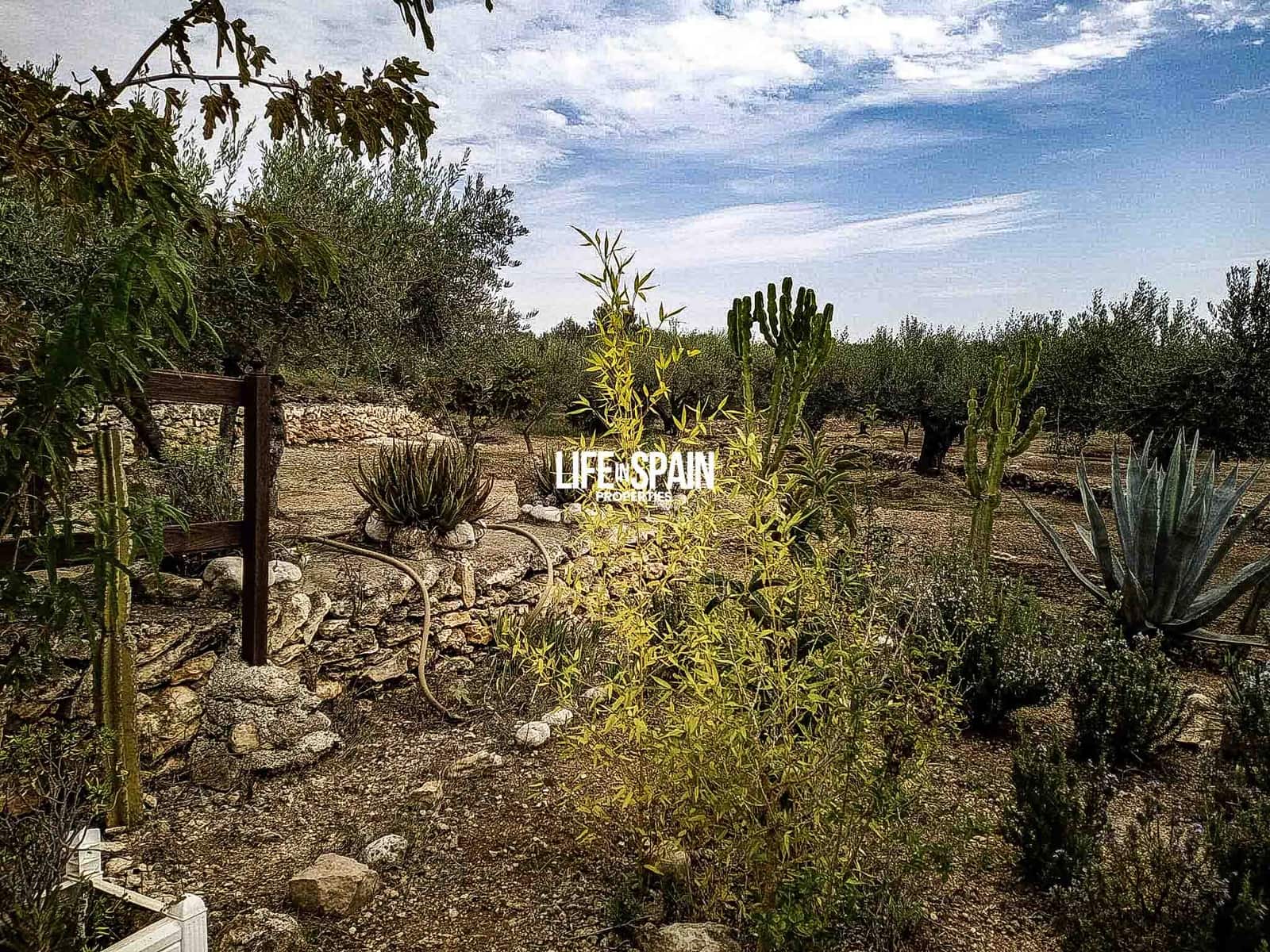 2 soveværelse Finca/Landehus til salg i Tortosa - € 49.900 (Ref: 9168999)