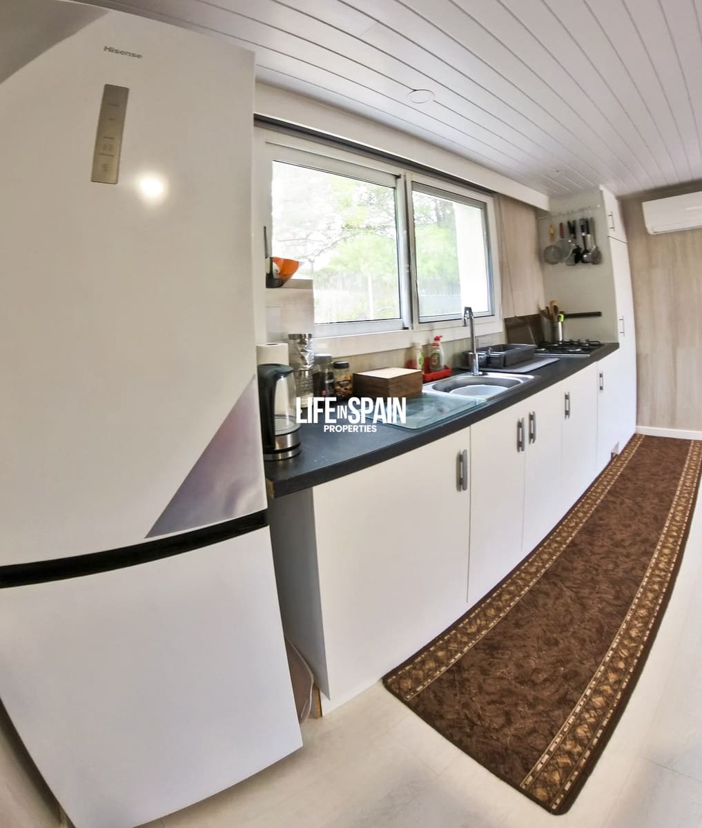 5 slaapkamer Villa te koop in L'Ampolla met zwembad garage - € 550.000 (Ref: 9195102)
