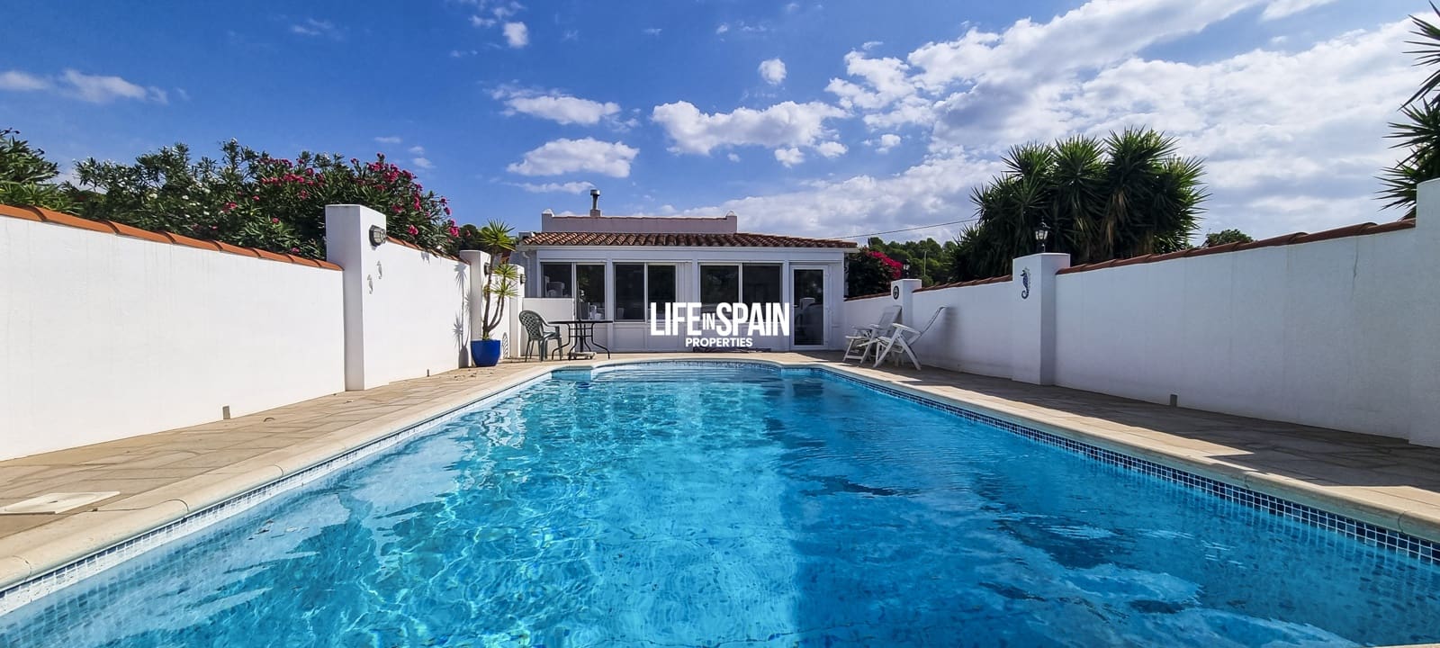 5 slaapkamer Villa te koop in L'Ampolla met zwembad garage - € 550.000 (Ref: 9195102)