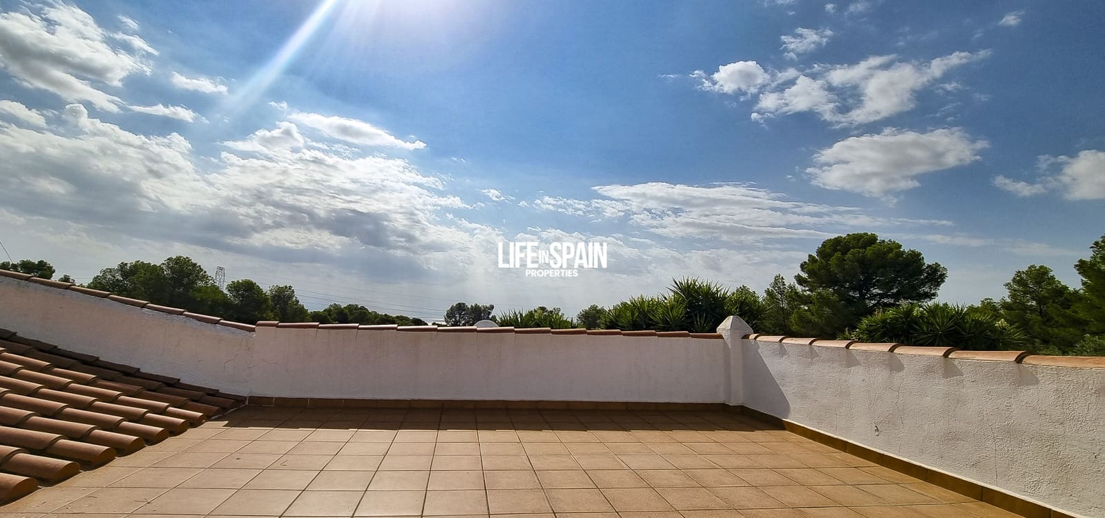 5 slaapkamer Villa te koop in L'Ampolla met zwembad garage - € 550.000 (Ref: 9195102)