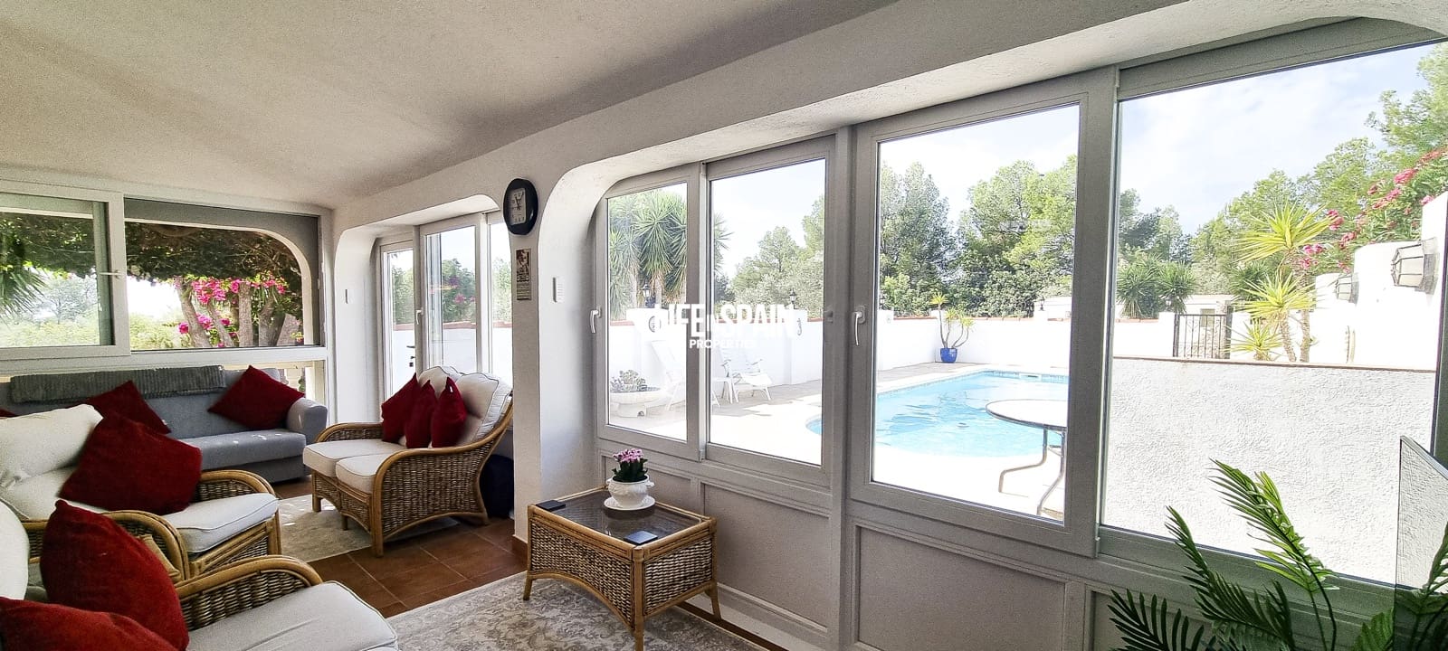 5 slaapkamer Villa te koop in L'Ampolla met zwembad garage - € 550.000 (Ref: 9195102)