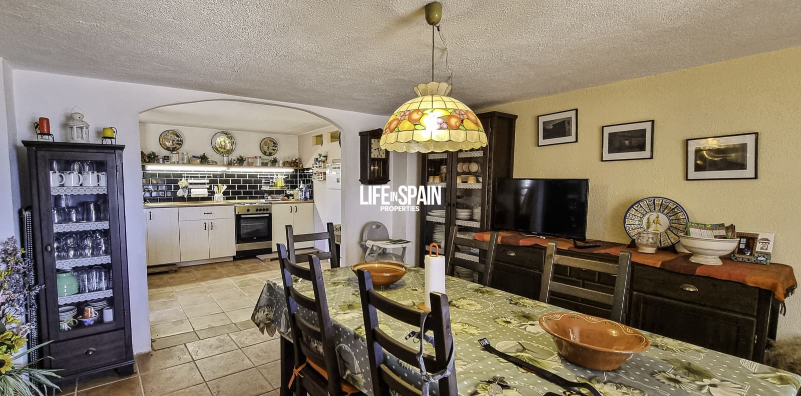 4 sypialnia Finka/Dom wiejski na sprzedaż w Tortosa z basenem - 275 000 € (Ref: 9200089)